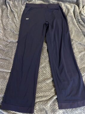 Super Cool Great Condition Navy Under Armour Women's Pants SzM